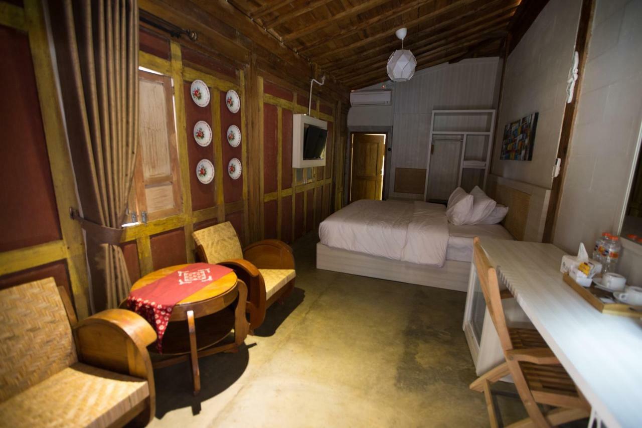 Kampung Lawasan Heritage Cottage Maguwo Exterior photo